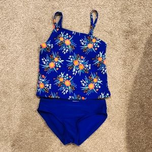 Girls xs (4/5) 2 pc swimsuit
